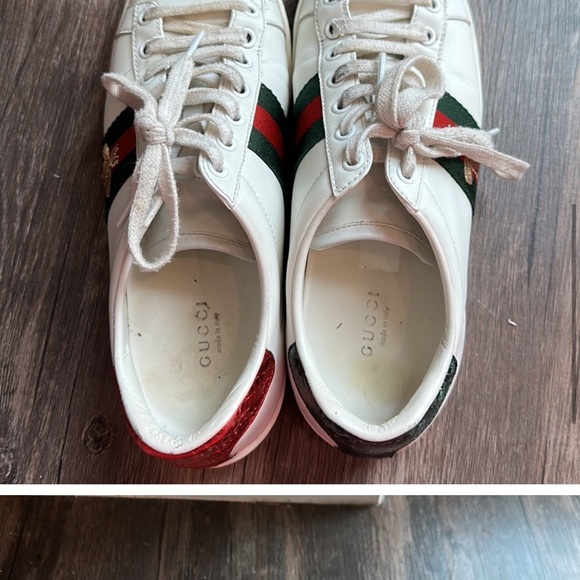 Gucci Women’s Ace Sneaker with Bee 🐝 - Picture 5 of 10